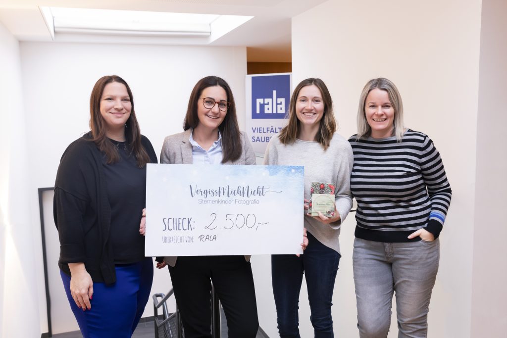 Scheckuebergabe Rala 1024X683