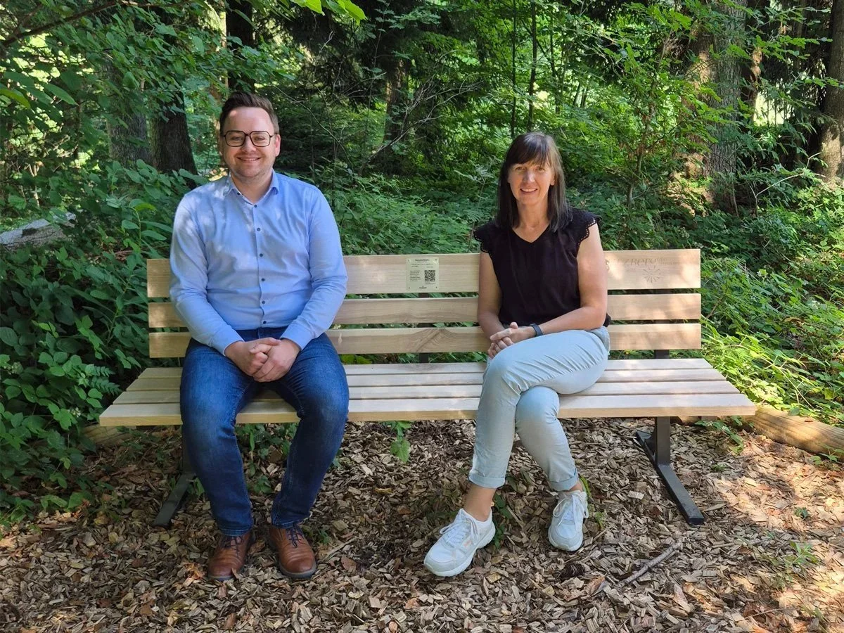 Sulzberg Bürgermeister Johannes Feurle Und Daniela Hofer, Vorsitzende Des Ausschusses Für Familie Und Soziales